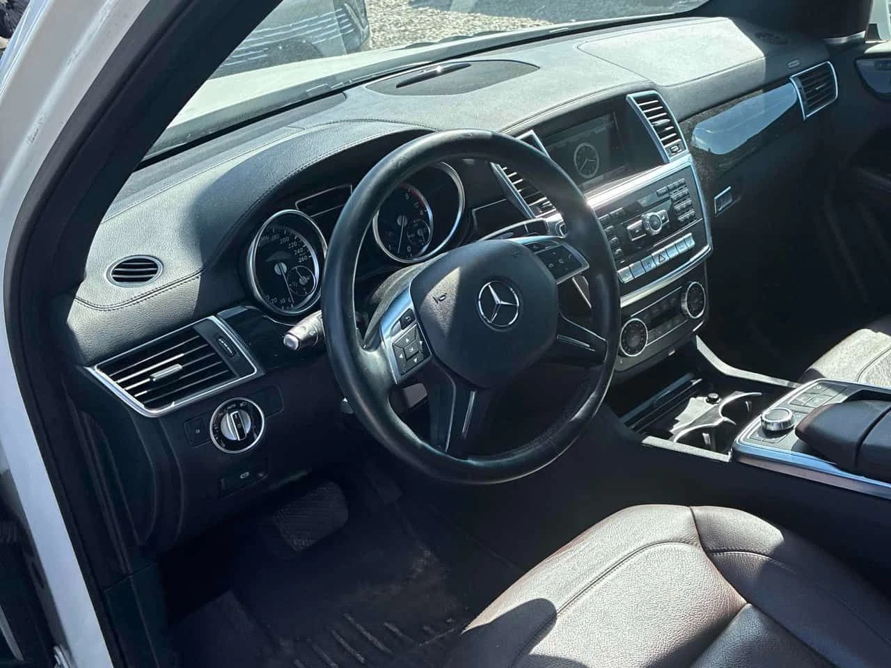 Mercedes-Benz GL 350 4MATIC * ДИСТРОНИК* 360 КАМЕРА* ПАНОРАМА* AMG PACK, снимка 7 - Автомобили и джипове - 54640271