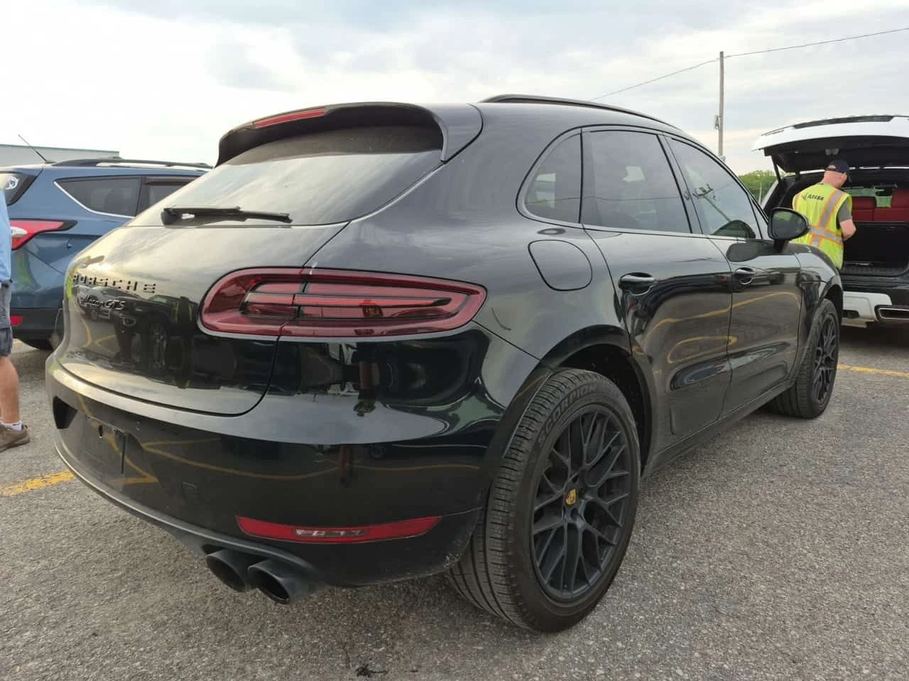 Porsche Macan GTS| ALCANTARA| ПАМЕТ| ПАНОРАМА| CARFAX| , снимка 3 - Автомобили и джипове - 54790638