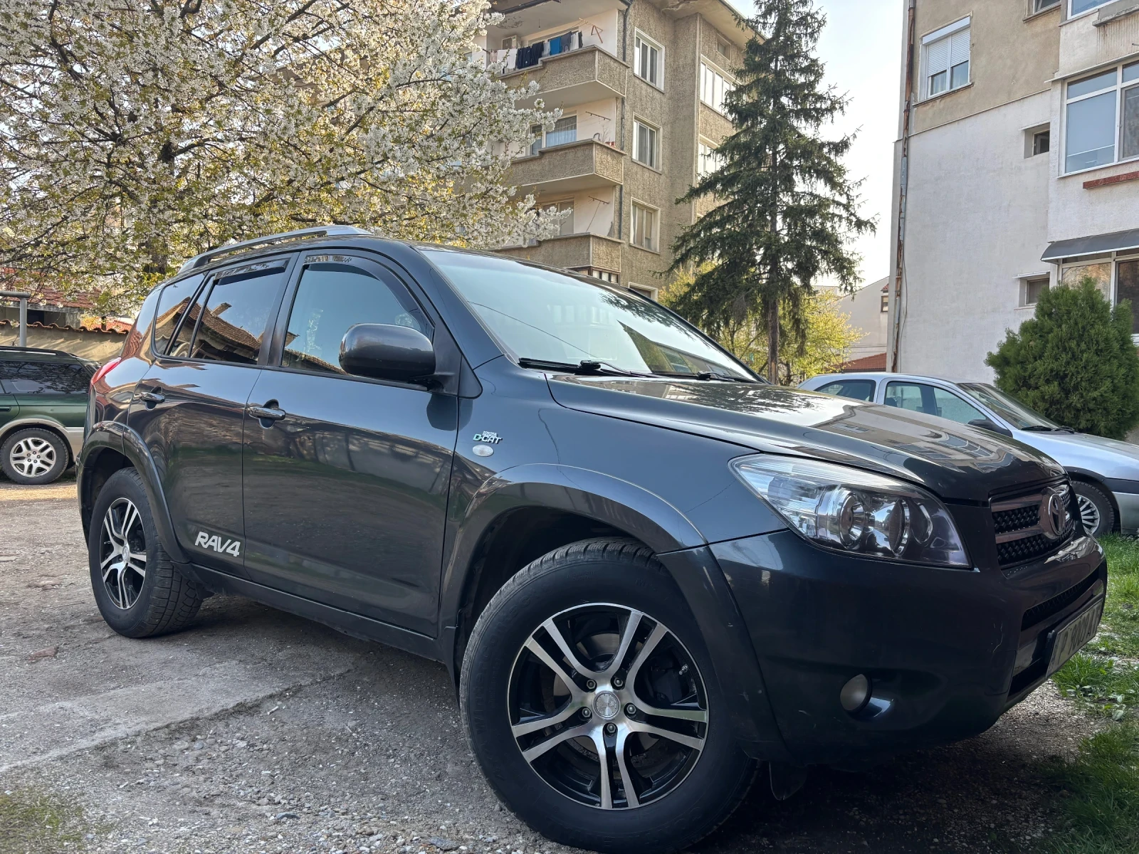Toyota Rav4 2, 2, снимка 2 - Автомобили и джипове - 55011491