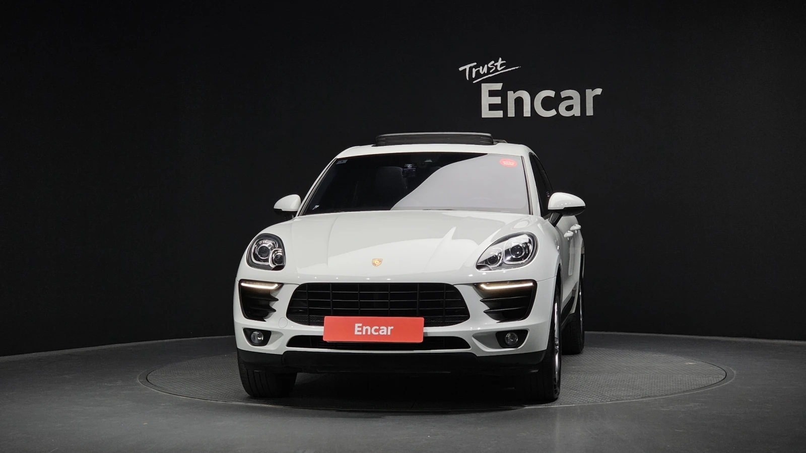 Porsche Macan S Diesel* ЕЛ. БАГАЖНИК* ЛЮК* КРАЙНА ЦЕНА, снимка 3 - Автомобили и джипове - 55243563