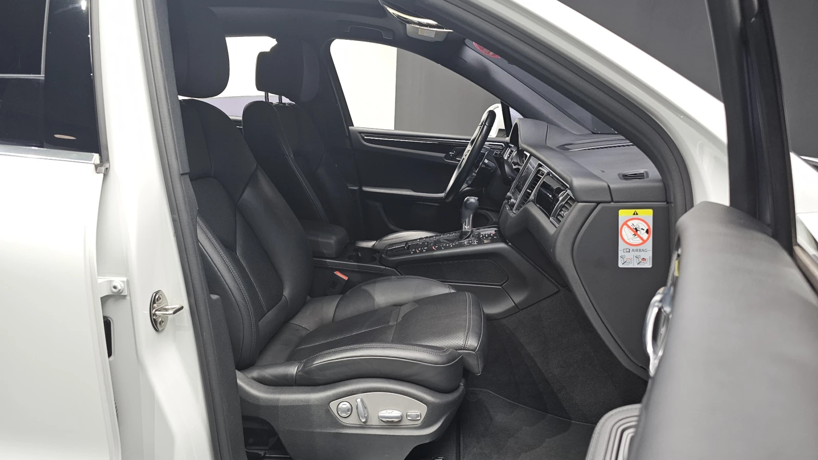 Porsche Macan S Diesel* ЕЛ. БАГАЖНИК* ЛЮК* КРАЙНА ЦЕНА, снимка 10 - Автомобили и джипове - 55243563