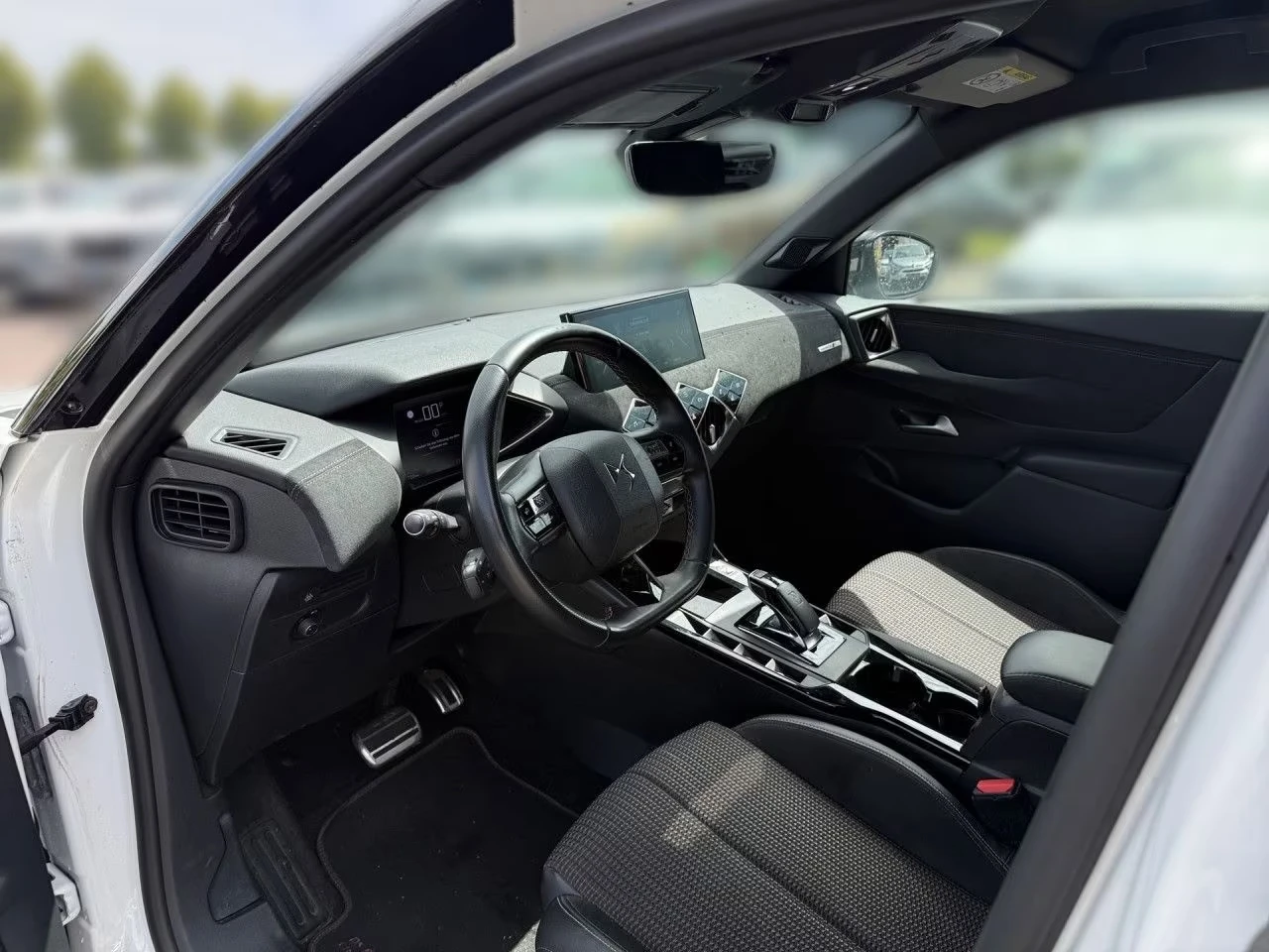 DS DS 3 Crossback E-TENSE PERF./136HP/ACC/CAM/307h, снимка 6 - Автомобили и джипове - 55446423