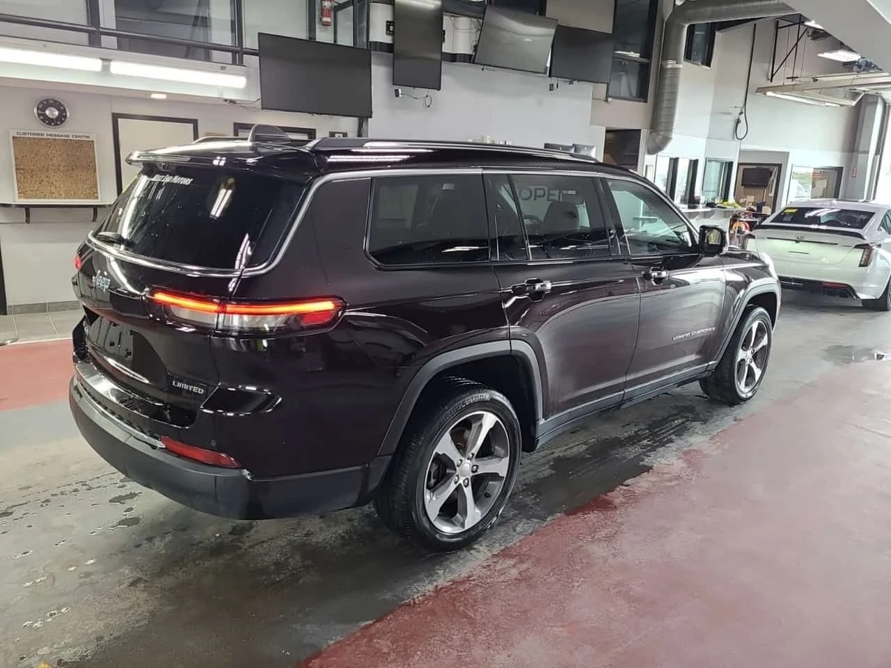 Jeep Grand cherokee  3.6L LIMITED / 7 МЕСТА / ОБДУХВАНЕ , снимка 3 - Автомобили и джипове - 55472124