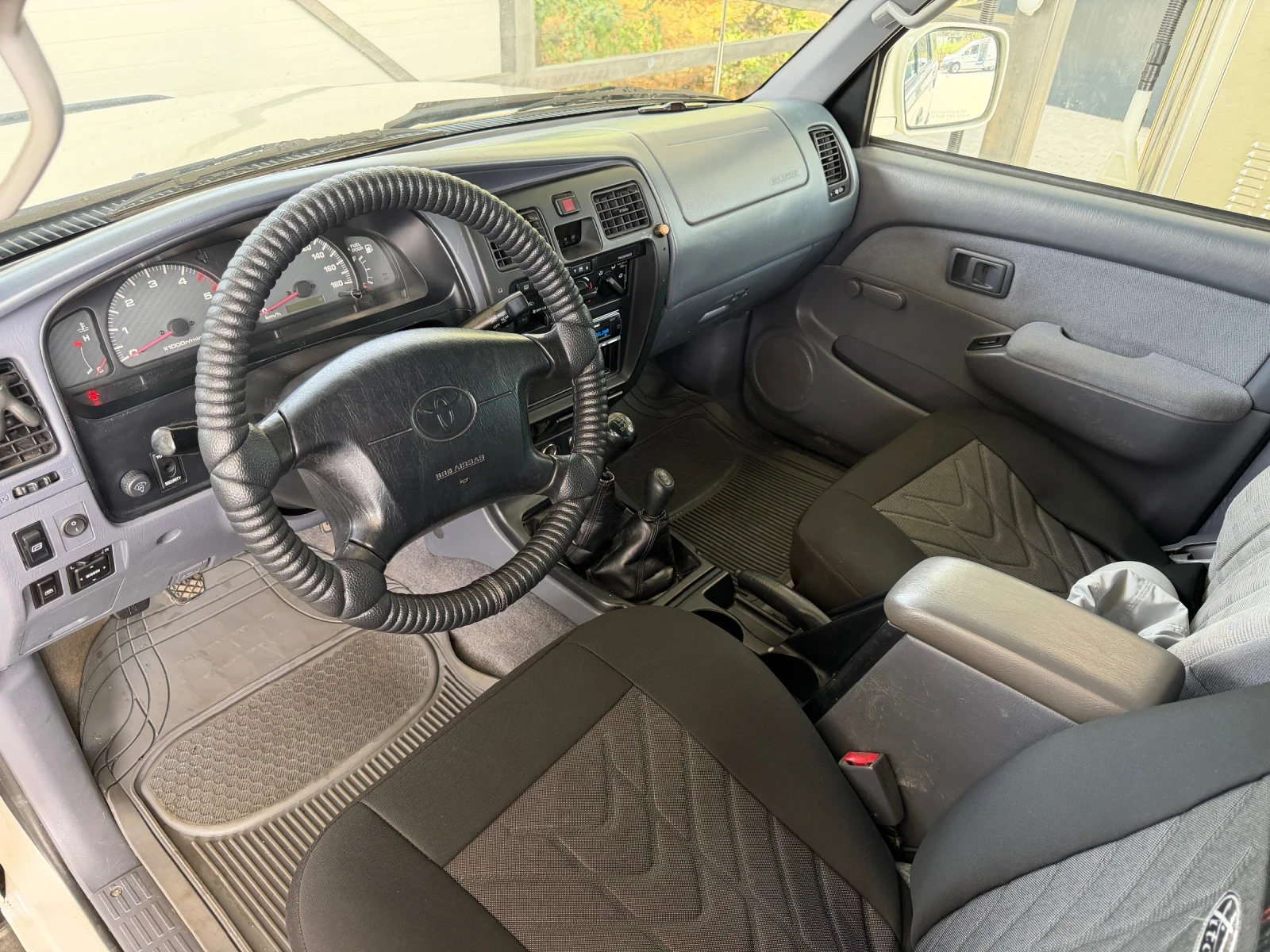 Toyota 4runner 3.0D/125коня/КЛИМАТИК/Регистриран/УНИКАТ, снимка 7 - Автомобили и джипове - 55853839