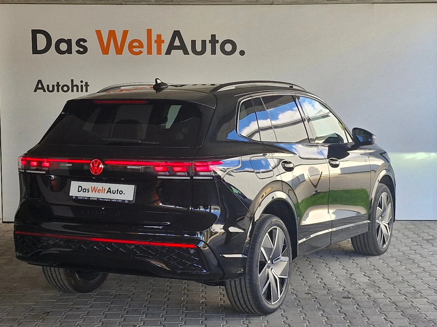 VW Tiguan, снимка 8 - Автомобили и джипове - 56420389