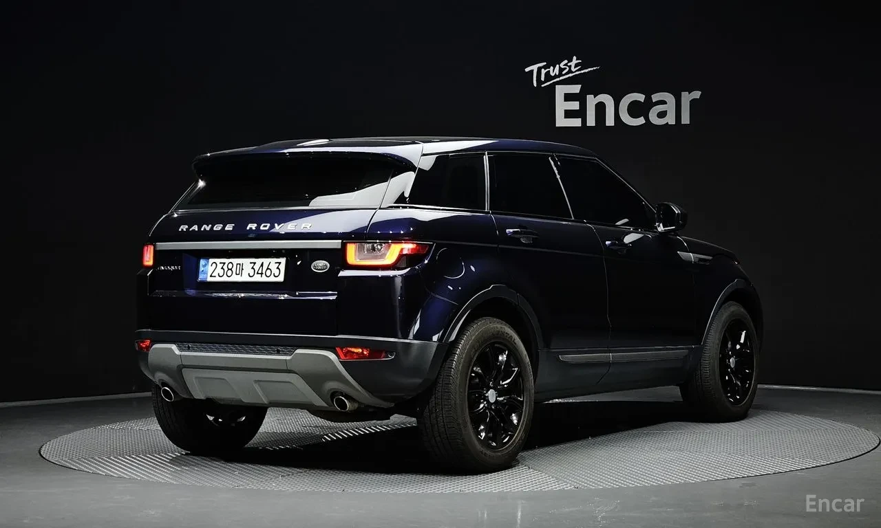 Land Rover Range Rover Evoque 2.0 TD4 SE, снимка 3 - Автомобили и джипове - 56390628