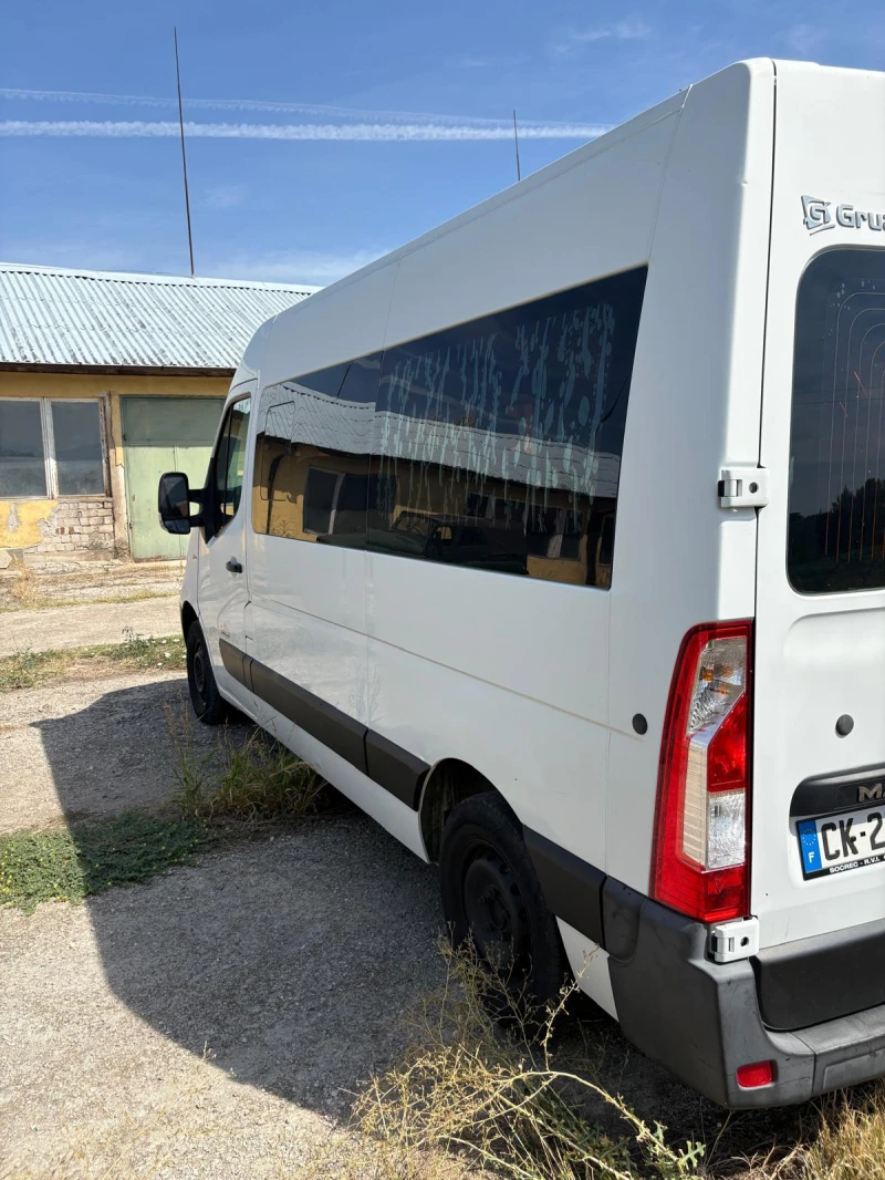 Renault Master 2.3D, 123 кс, с ел. рампа за инвалидни колички, снимка 5 - Бусове и автобуси - 52005058