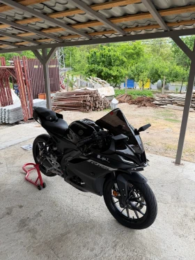 ������ Yamaha Yzf