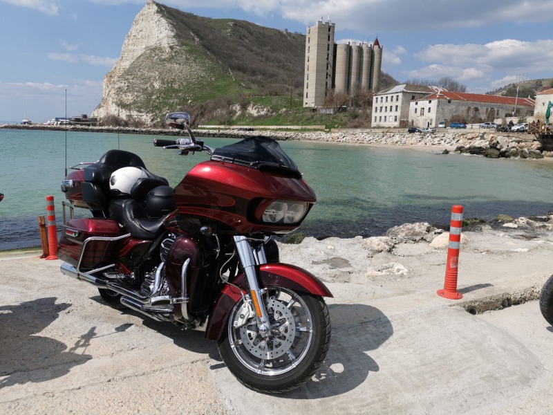 Harley-Davidson Touring CVO ROAD GLIDE ULTRA LIMITED , снимка 2 - Мотоциклети и мототехника - 46317920