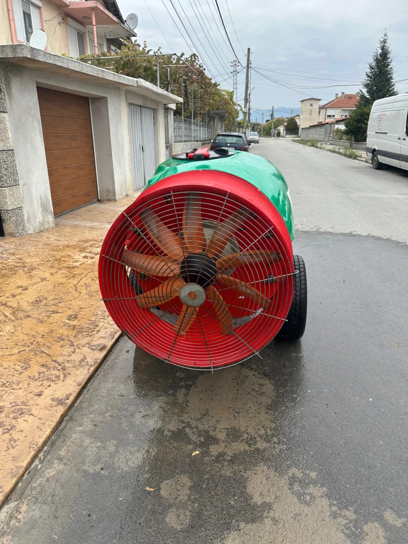 Пръскачка Друга марка, снимка 3 - Селскостопанска техника - 52055649