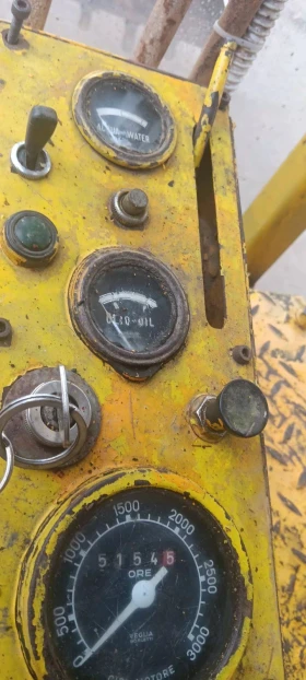 Багер Друга марка Massey ferguson 80 нов внос Италия , снимка 11