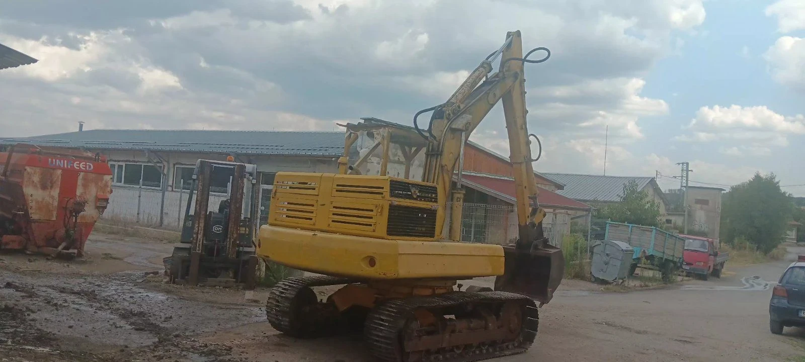 Багер Друга марка Massey ferguson 80 нов внос Италия , снимка 8 - Индустриална техника - 55406812