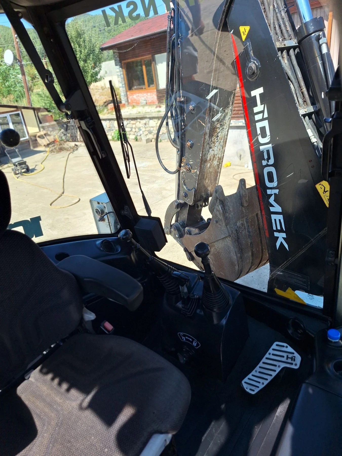 Багер Hidromek 102 , снимка 15 - Индустриална техника - 56137696