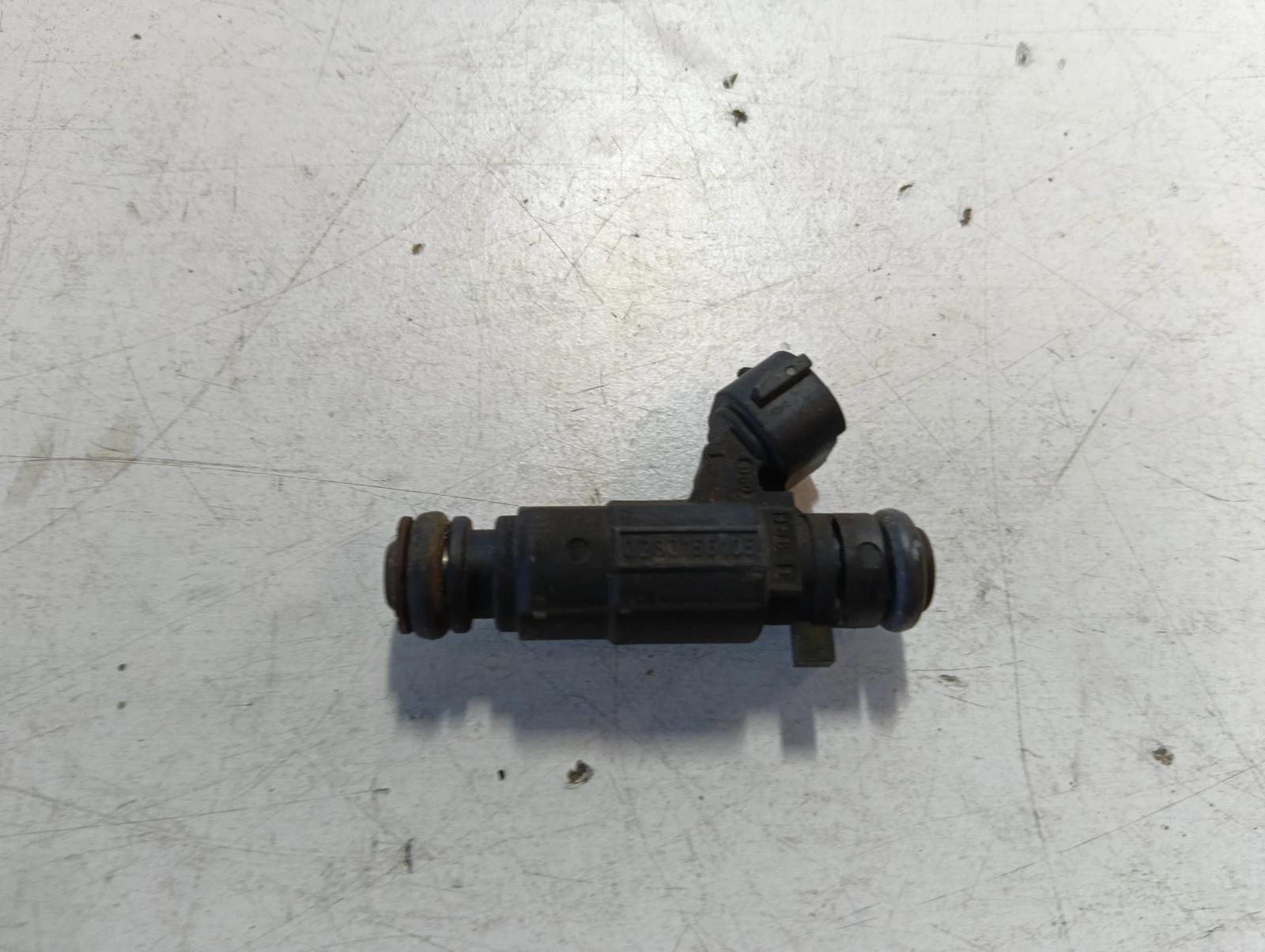 дюза 4.2 I 079133551A 0280156105 Audi A8