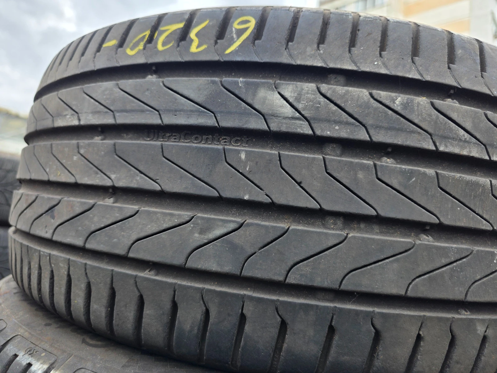 Гуми Летни 215/45R17
