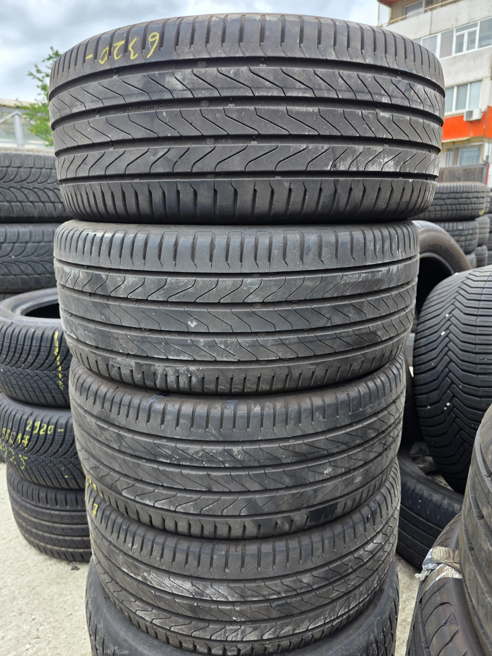 Гуми Летни 215/45R17, снимка 6 - Гуми и джанти - 55478559