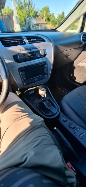Seat Leon 1.6 TDI Navi, снимка 6