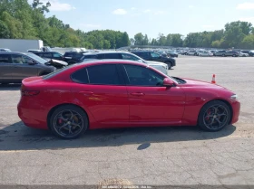 Alfa Romeo Giulia 2.0l Ti Sport Awd, снимка 13