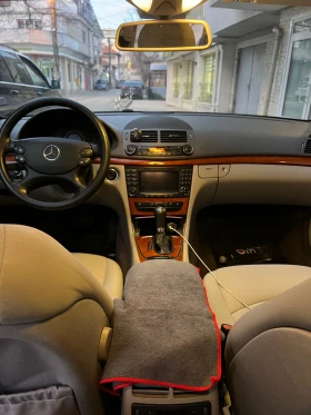 Mercedes-Benz E 320 E320 4matic, снимка 10