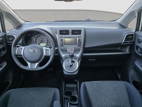 Toyota Verso S LPG, снимка 10