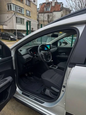 Dacia Jogger Extream 6+ 1 EcoG FULL - 18000 € / 35204.94 лв. - 33549278 4