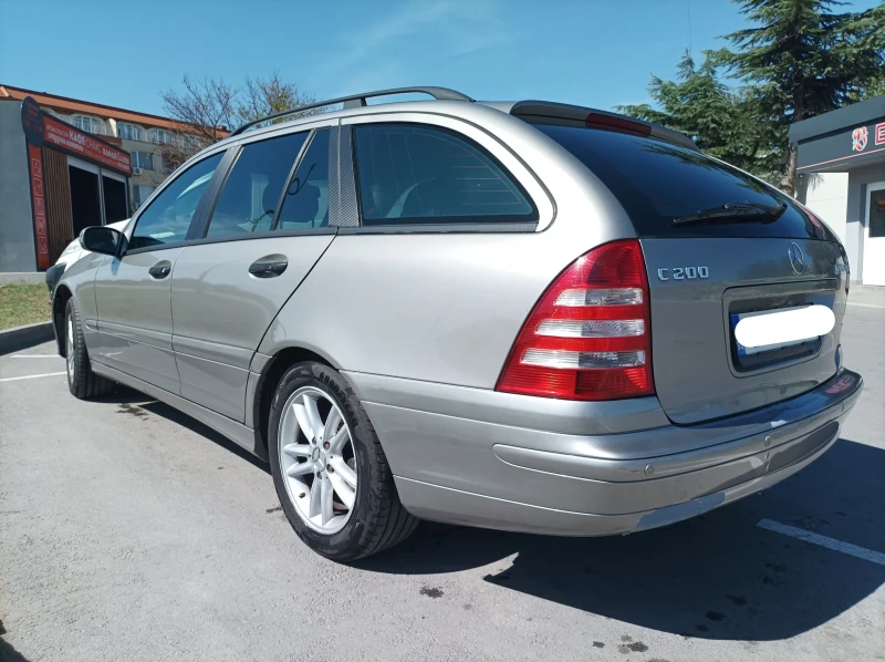 Mercedes-Benz C 200 Kompressor, снимка 3 - Автомобили и джипове - 47384309