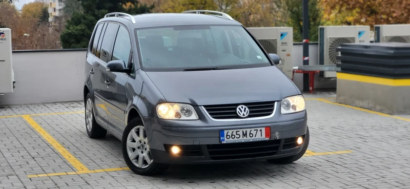 VW Touran 1.9 TDI , снимка 1 - Автомобили и джипове - 47975182