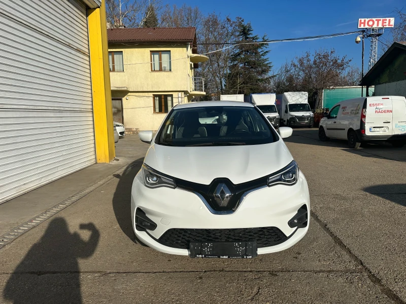 Renault Zoe, снимка 4 - Автомобили и джипове - 48390377