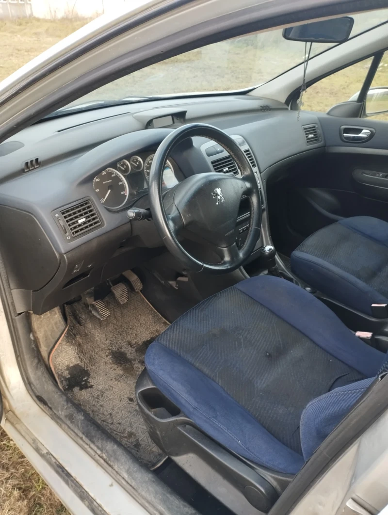 Peugeot 307 1.4HDI, снимка 10 - Автомобили и джипове - 48503507