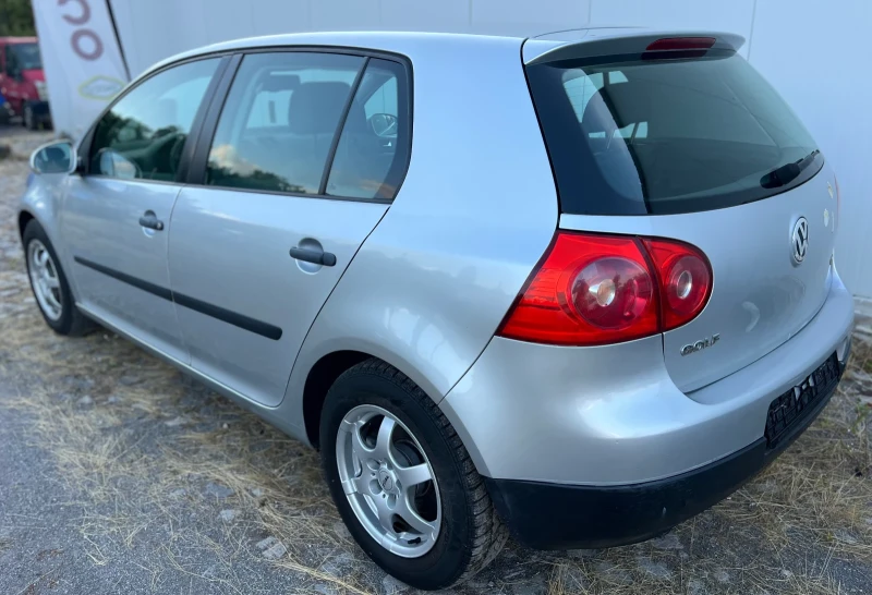 VW Golf 1.6i 102ks//Автоматик//Euro4, снимка 3 - Автомобили и джипове - 48764121