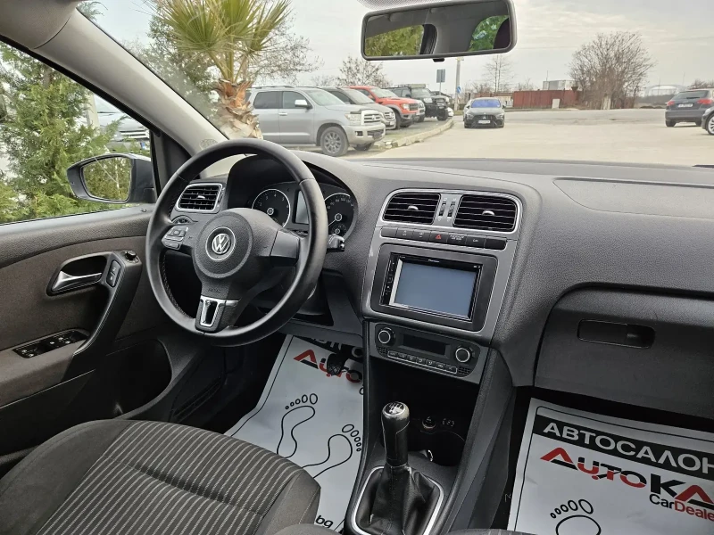 VW Polo 1.6i-82кс= ФАБРИЧНА ГАЗ= АВТОПИЛОТ= EURO 5B, снимка 12 - Автомобили и джипове - 48801394