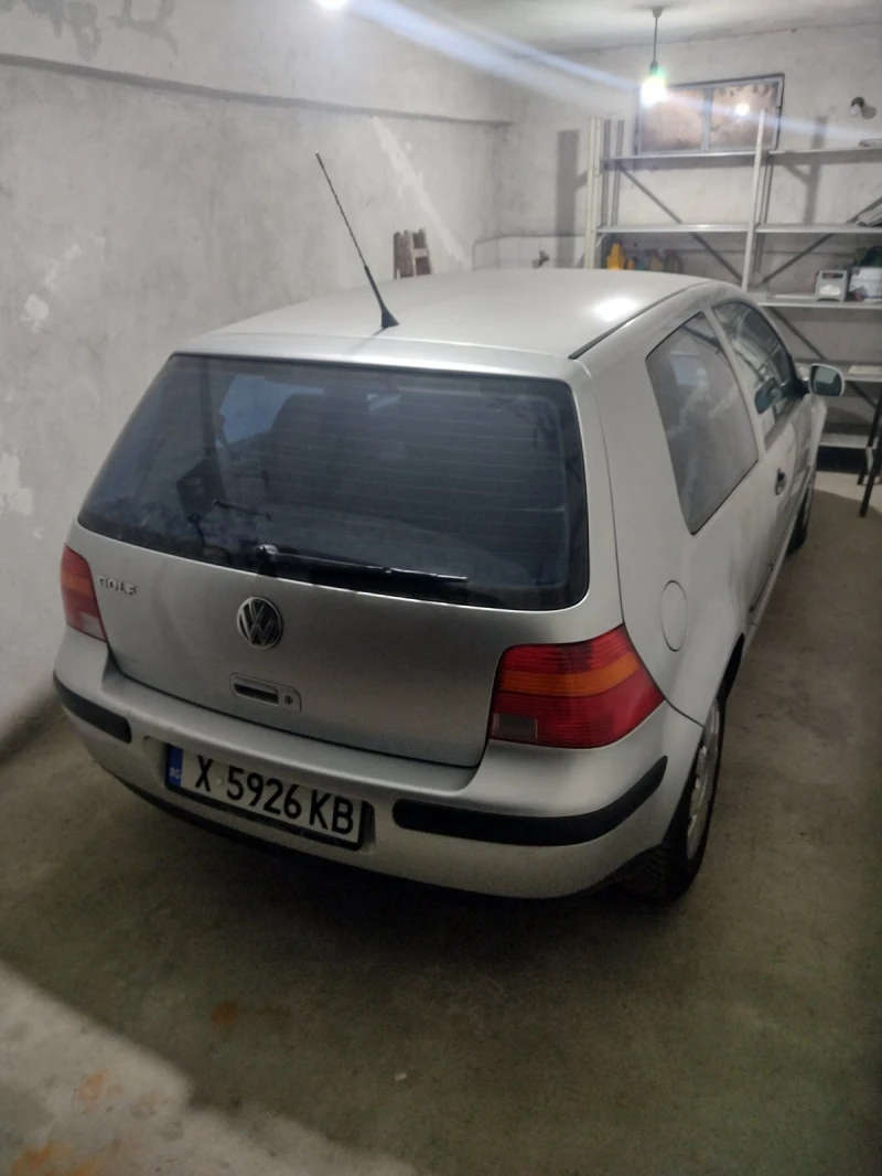 VW Golf, снимка 3 - Автомобили и джипове - 49379933