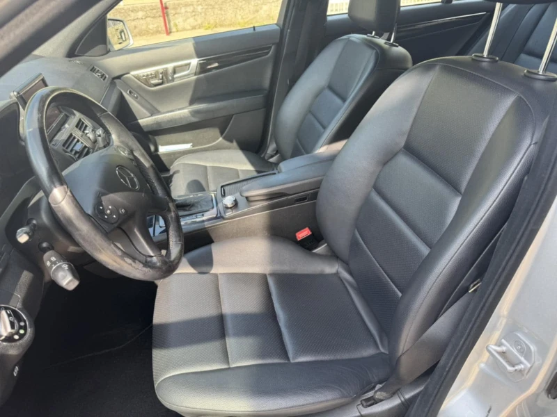 Mercedes-Benz C 220 MERCEDES AMG 220 facelift, снимка 15 - Автомобили и джипове - 52020303