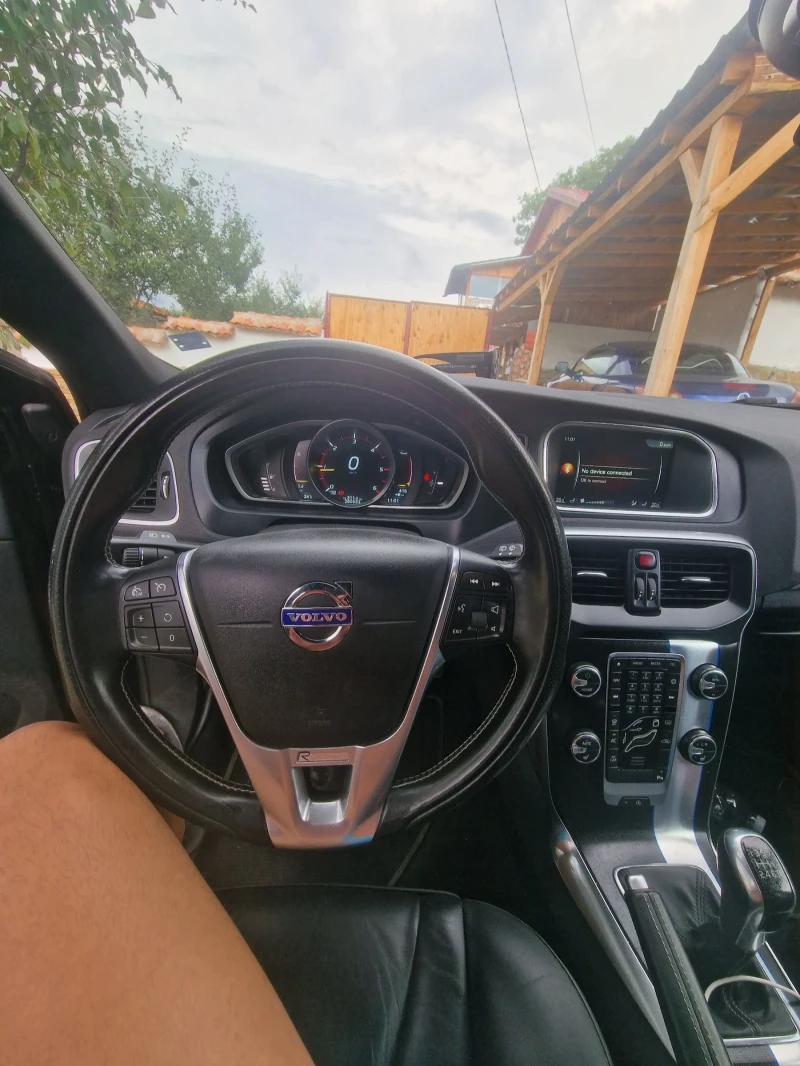 Volvo V40, снимка 6 - Автомобили и джипове - 52508047