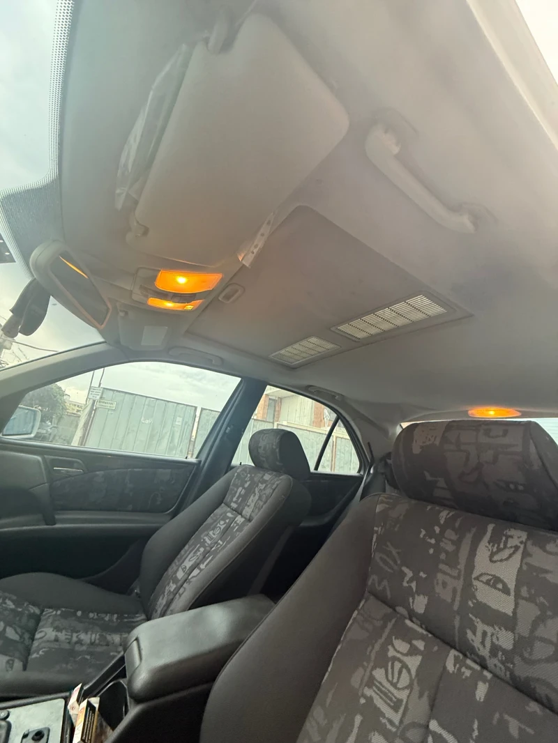 Mercedes-Benz E 200 Моля свържете се със мен на съобщение , снимка 7 - Автомобили и джипове - 52269250