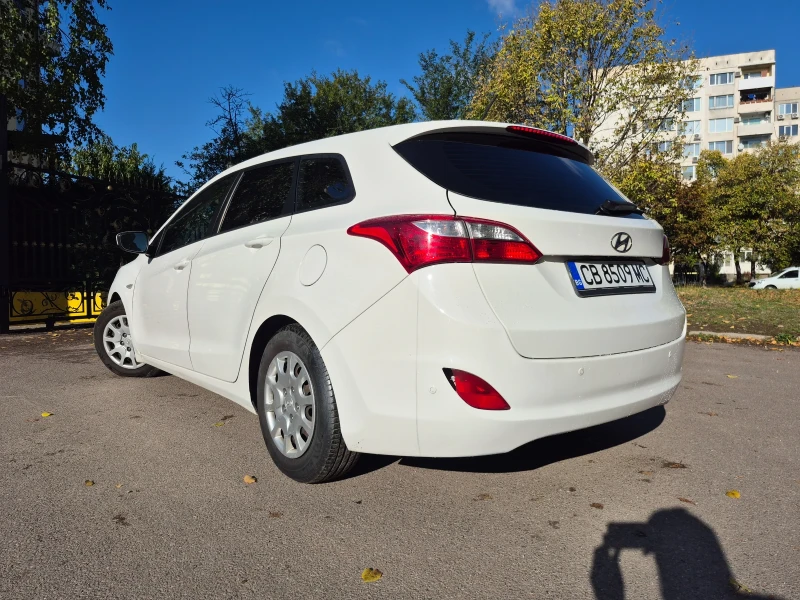 Hyundai I30, снимка 2 - Автомобили и джипове - 52284522