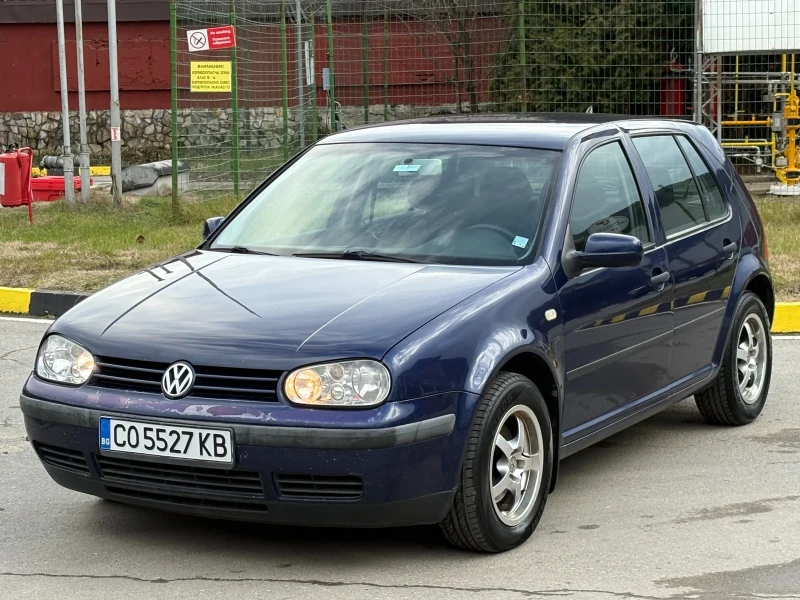 VW Golf, снимка 3 - Автомобили и джипове - 52974559