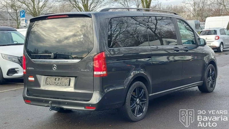 Mercedes-Benz 300 d extralang 4Matic AMG Sport Edition, снимка 3 - Автомобили и джипове - 53170717