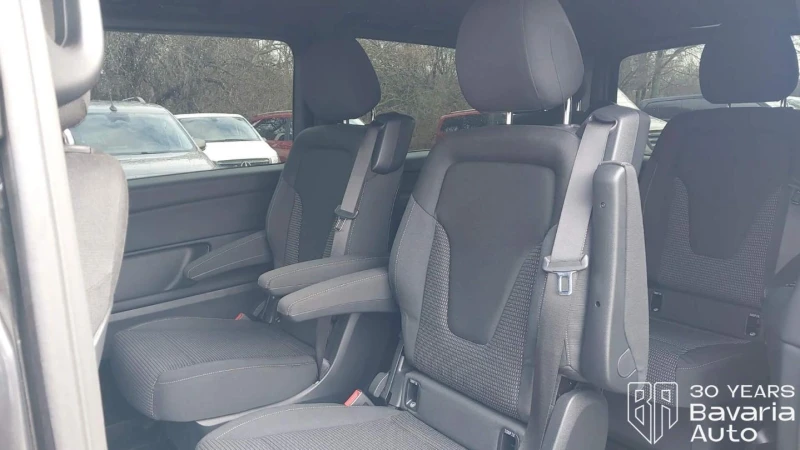 Mercedes-Benz 300 d extralang 4Matic AMG Sport Edition, снимка 8 - Автомобили и джипове - 53170717