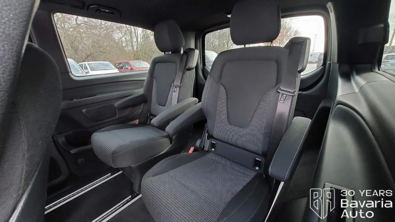 Mercedes-Benz 300 d extralang 4Matic AMG Sport Edition, снимка 9 - Автомобили и джипове - 53170717