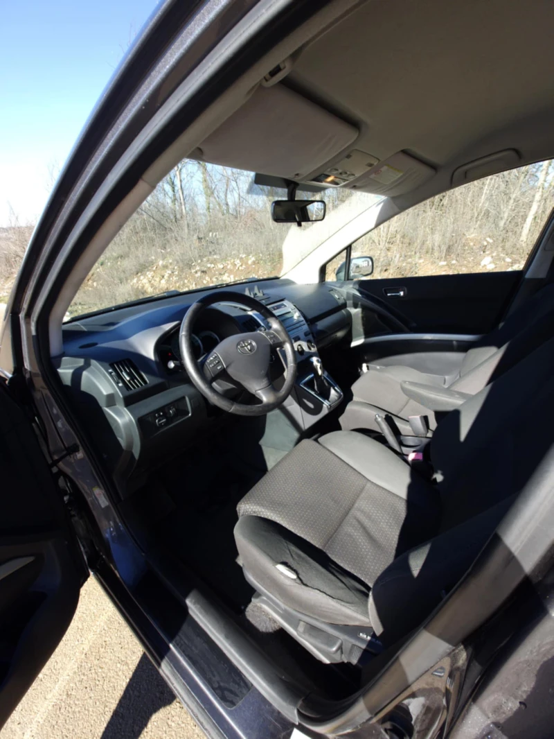 Toyota Corolla verso, снимка 6 - Автомобили и джипове - 53260001