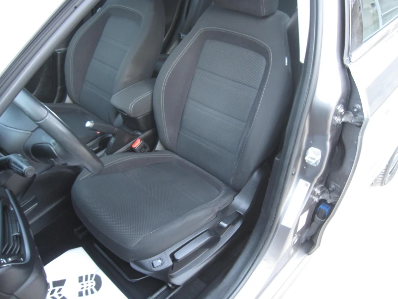 Fiat Tipo 1, 6mjet, NAVI, Дистроник, снимка 10 - Автомобили и джипове - 53500333