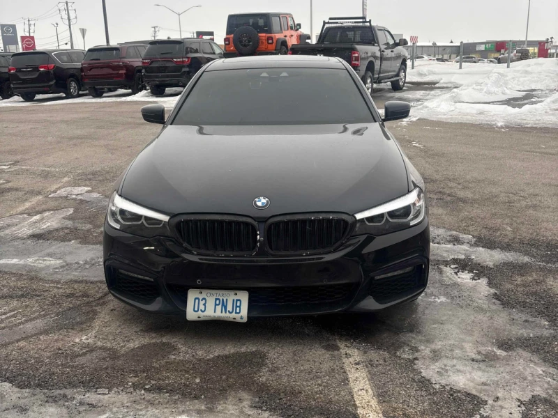 BMW 530 XDRIVE * ОБДУХВАНЕ* 360 КАМЕРА* HEAD UP* АМБИЕНТНО, снимка 2 - Автомобили и джипове - 53567288