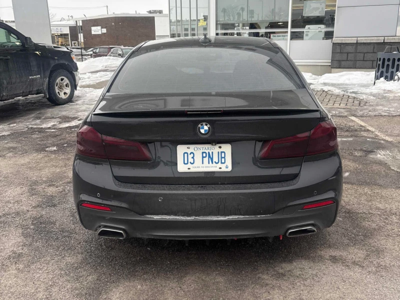 BMW 530 XDRIVE * ОБДУХВАНЕ* 360 КАМЕРА* HEAD UP* АМБИЕНТНО, снимка 5 - Автомобили и джипове - 53567288