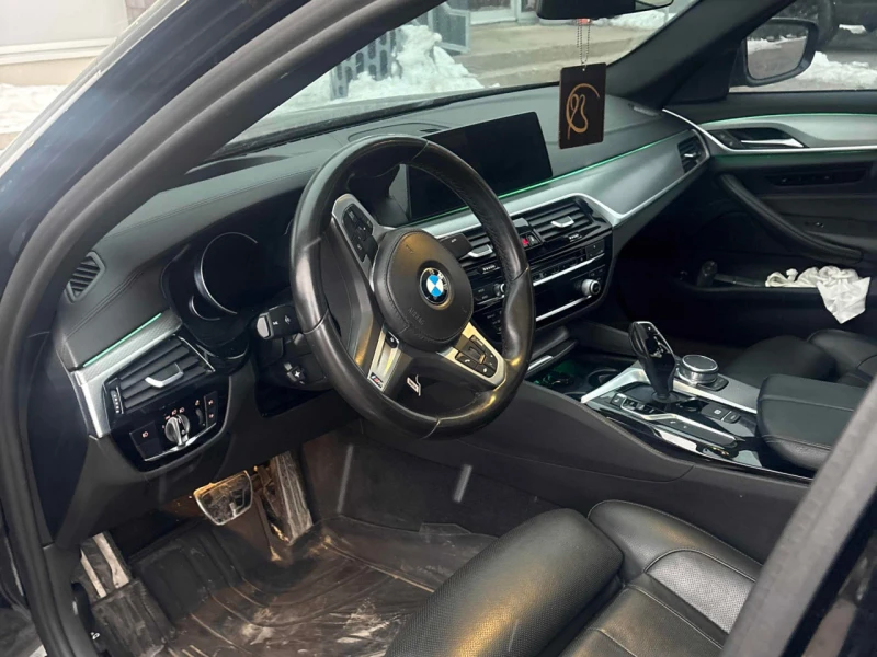 BMW 530 XDRIVE * ОБДУХВАНЕ* 360 КАМЕРА* HEAD UP* АМБИЕНТНО, снимка 7 - Автомобили и джипове - 53567288