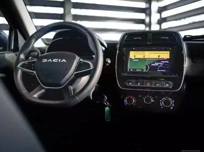 Dacia Spring 2023г. 37500км, снимка 7 - Автомобили и джипове - 54182099