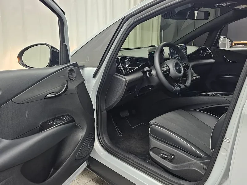 BYD Dolphin САМО 30% АВАНС, снимка 9 - Автомобили и джипове - 56223364