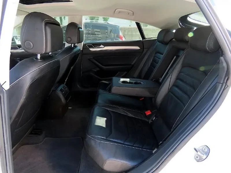 VW Arteon 2.0 Tdi Premium, снимка 6 - Автомобили и джипове - 56652207
