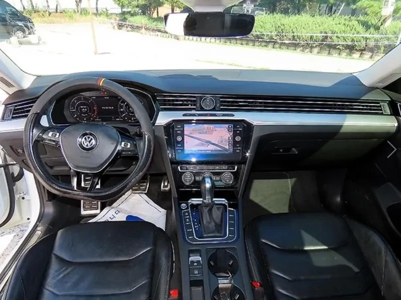 VW Arteon 2.0 Tdi Premium, снимка 7 - Автомобили и джипове - 56652207