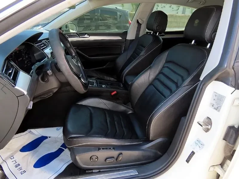 VW Arteon 2.0 Tdi Premium, снимка 5 - Автомобили и джипове - 56652207